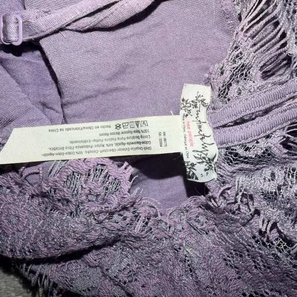 Intimately Free People She's Got It Crochet Lace Mini Slip dress size S - Picture 11 of 11